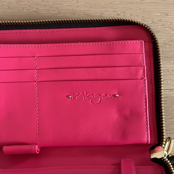 Halogen Wallet - Picture 5 of 6